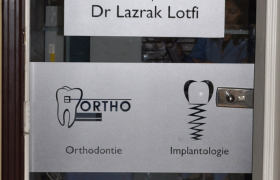  Doctor Lotfi Lazrak Odontólogo en Tánger (90040)
